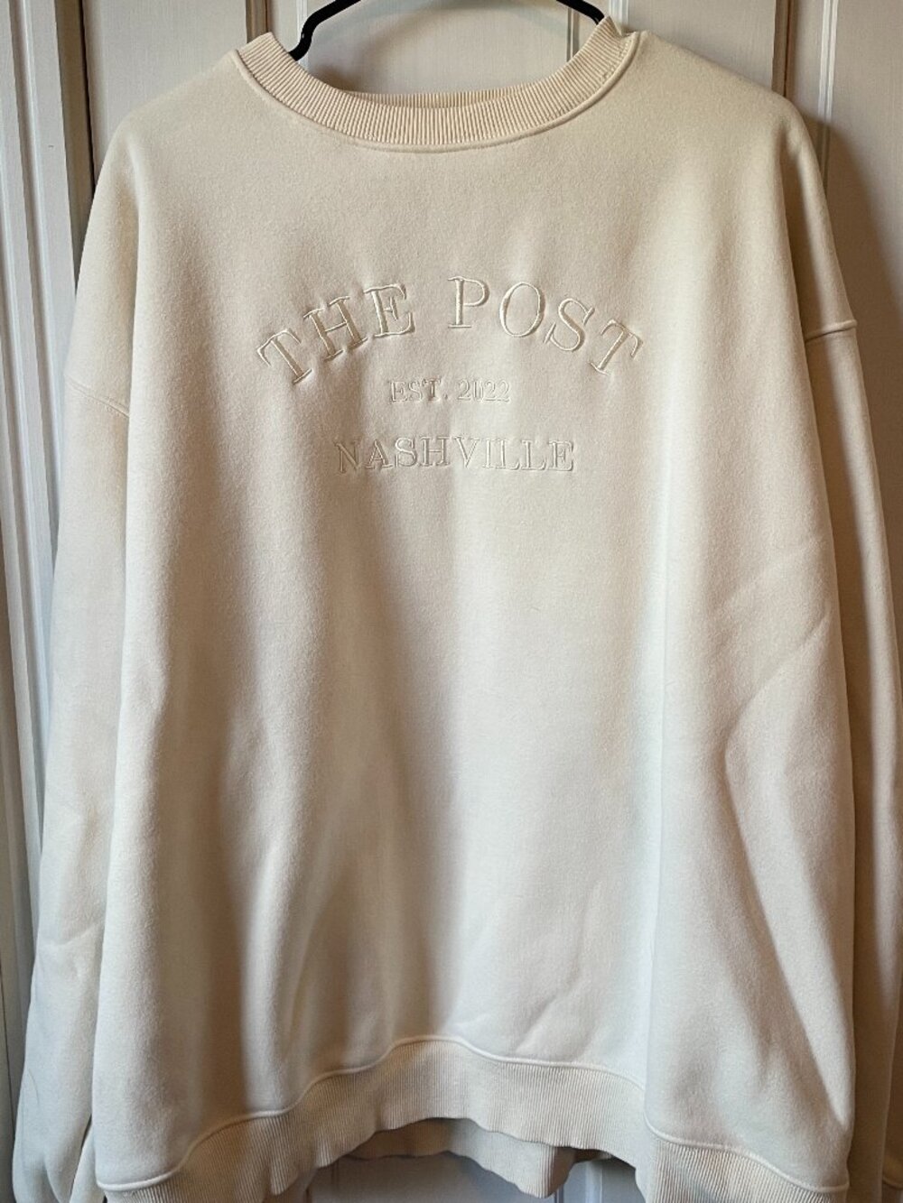 The Post Nashville Tan Crewneck Sweatshirt Size XL Oversized Cozy Pullover NWOT